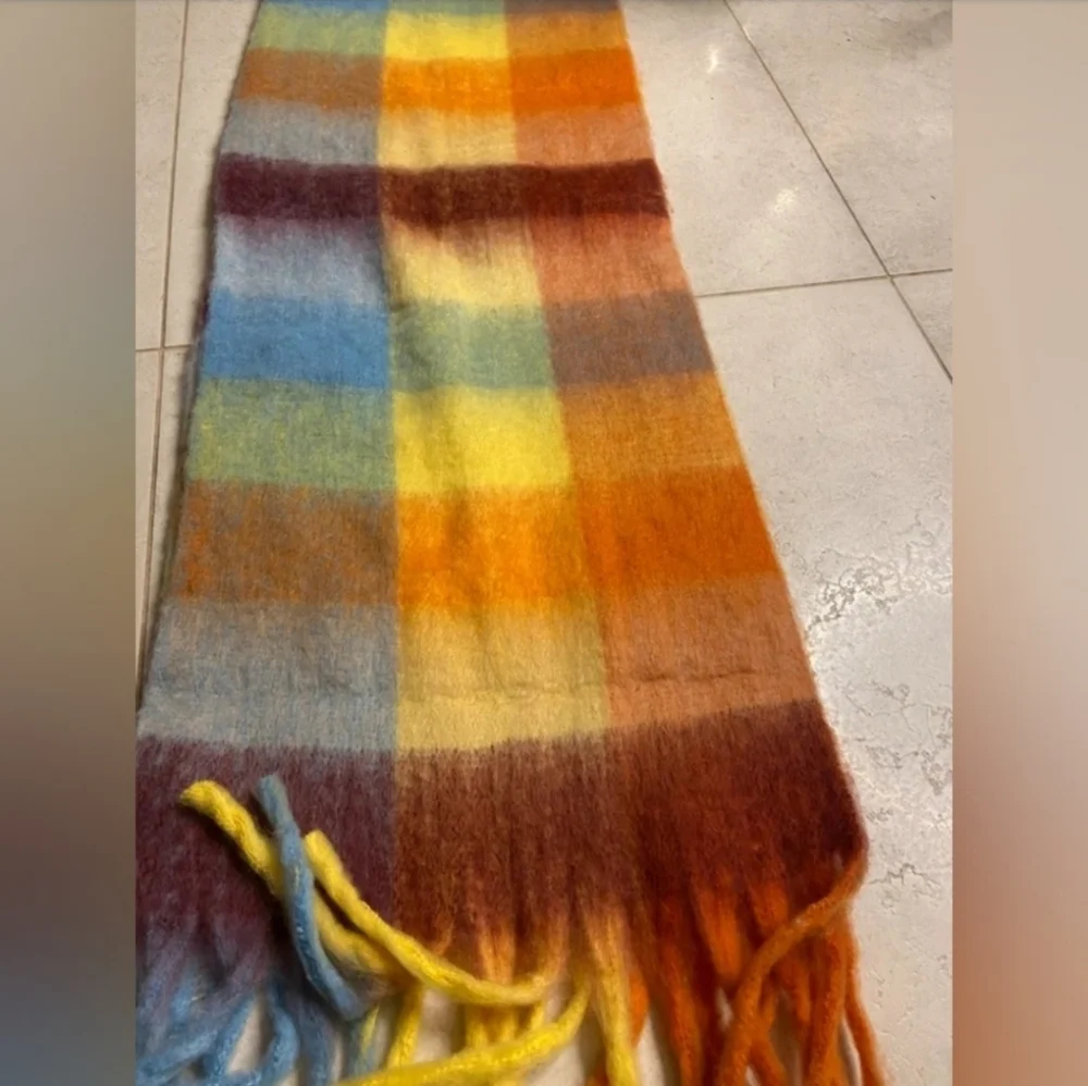 Acne Studios Scarf - Picture 2 of 4